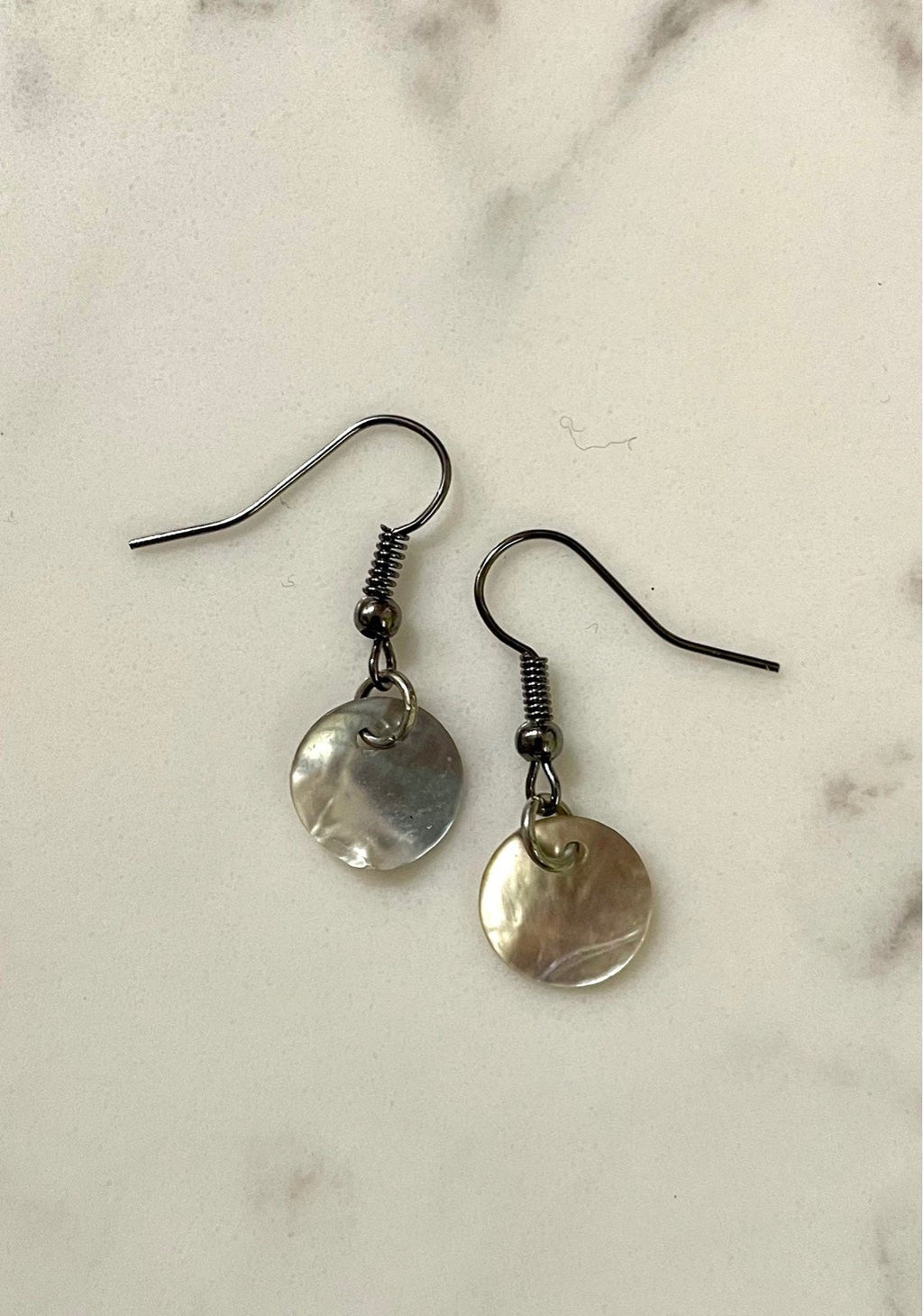 Just Neat Stuff Simple Shells — lifestyle context