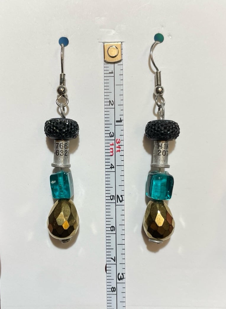 Just Neat Stuff Fashion electronics — side view