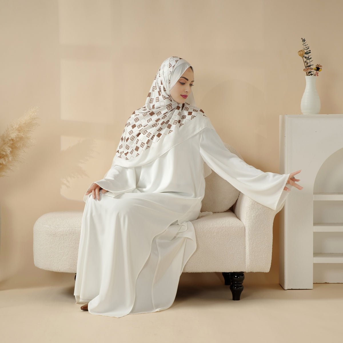 Mariam's Collection Casual Fashion Slit Abaya (MA063) — feature highlight