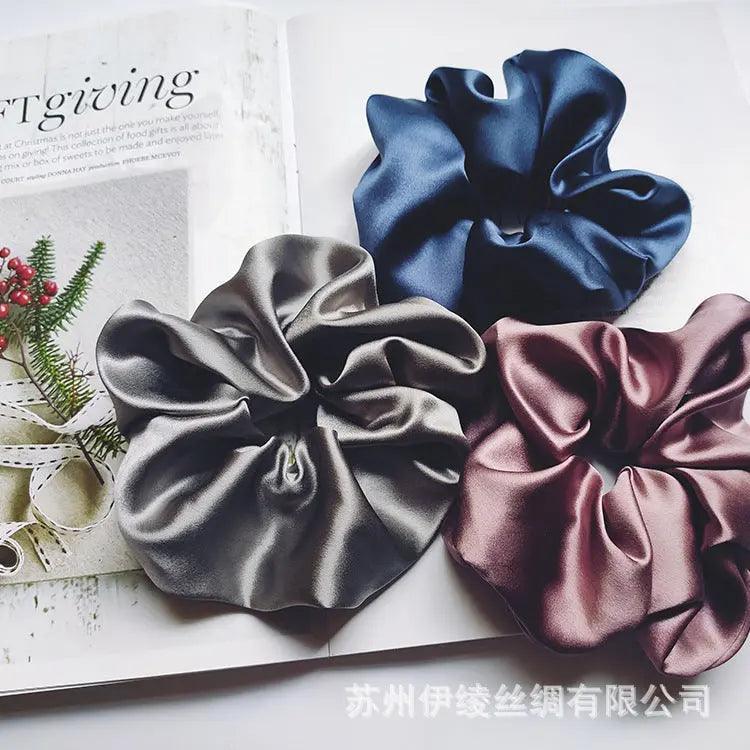 Mariam's Collection Mariam's Collection MAC010 hijab scrunchies, silk hair ribbon — construction detail