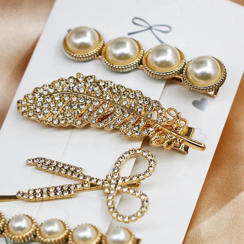 Mariam's Collection Mariam's Collection MAC015 Hijab Accessories, 6 Pcs Pearl Hairpin Set — Mariam's Collection branding close-up