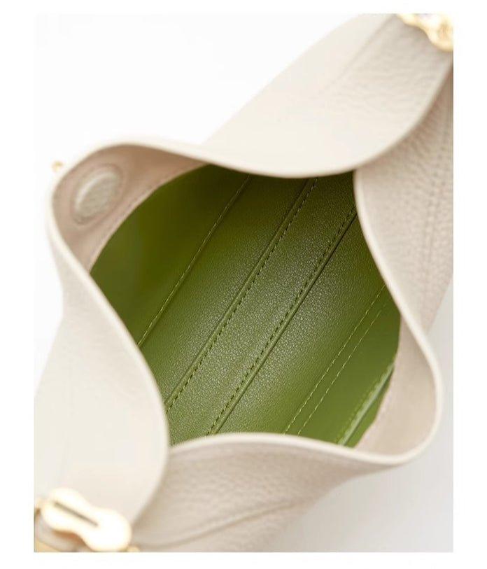 Mariam's Collection Fashionable And Changeable Cowhide Moon Bag (MAC069) — detail shot 10