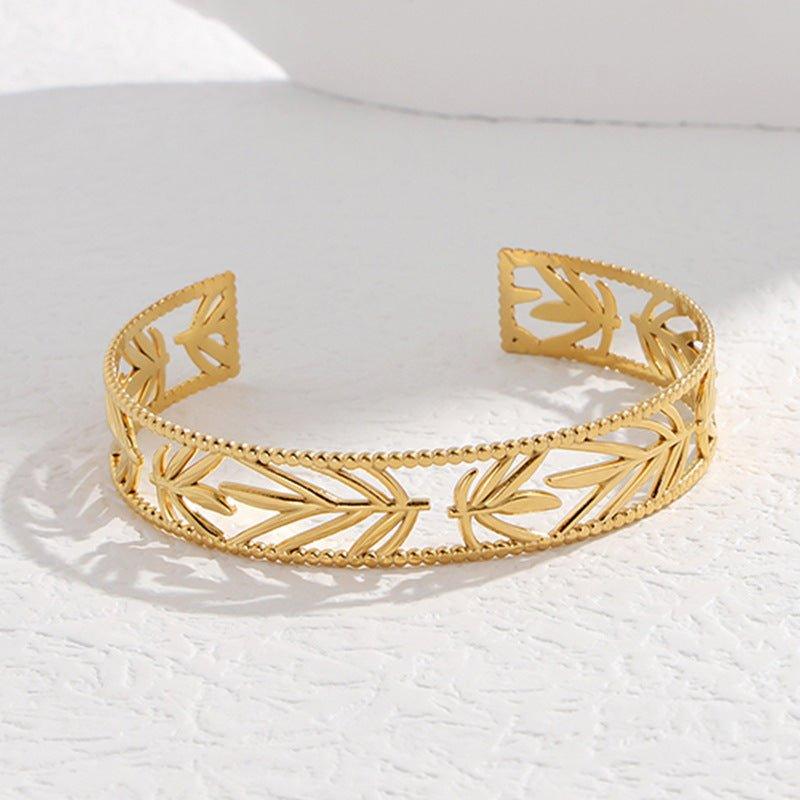 Mariam's Collection MAC143 Titanium Steel Colorfast Adjustable Bracelet — feature highlight