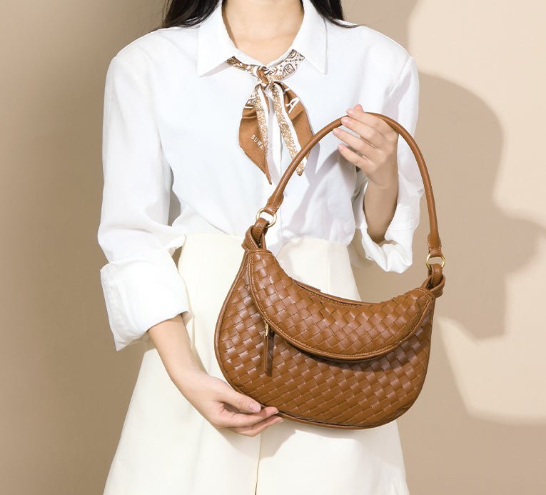 Mariam's Collection MAC177 Fashionable And Versatile Retro Woven High-end Shoulder Armpit Bag — main product shot