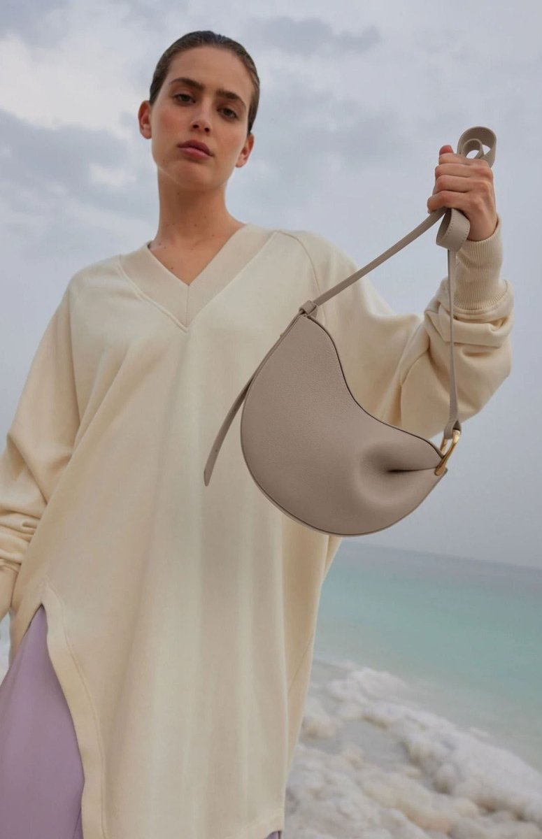 Mariam's Collection MAC182 Lychee Textured One-Shoulder Crossbody Saddle Bag — detail shot 7