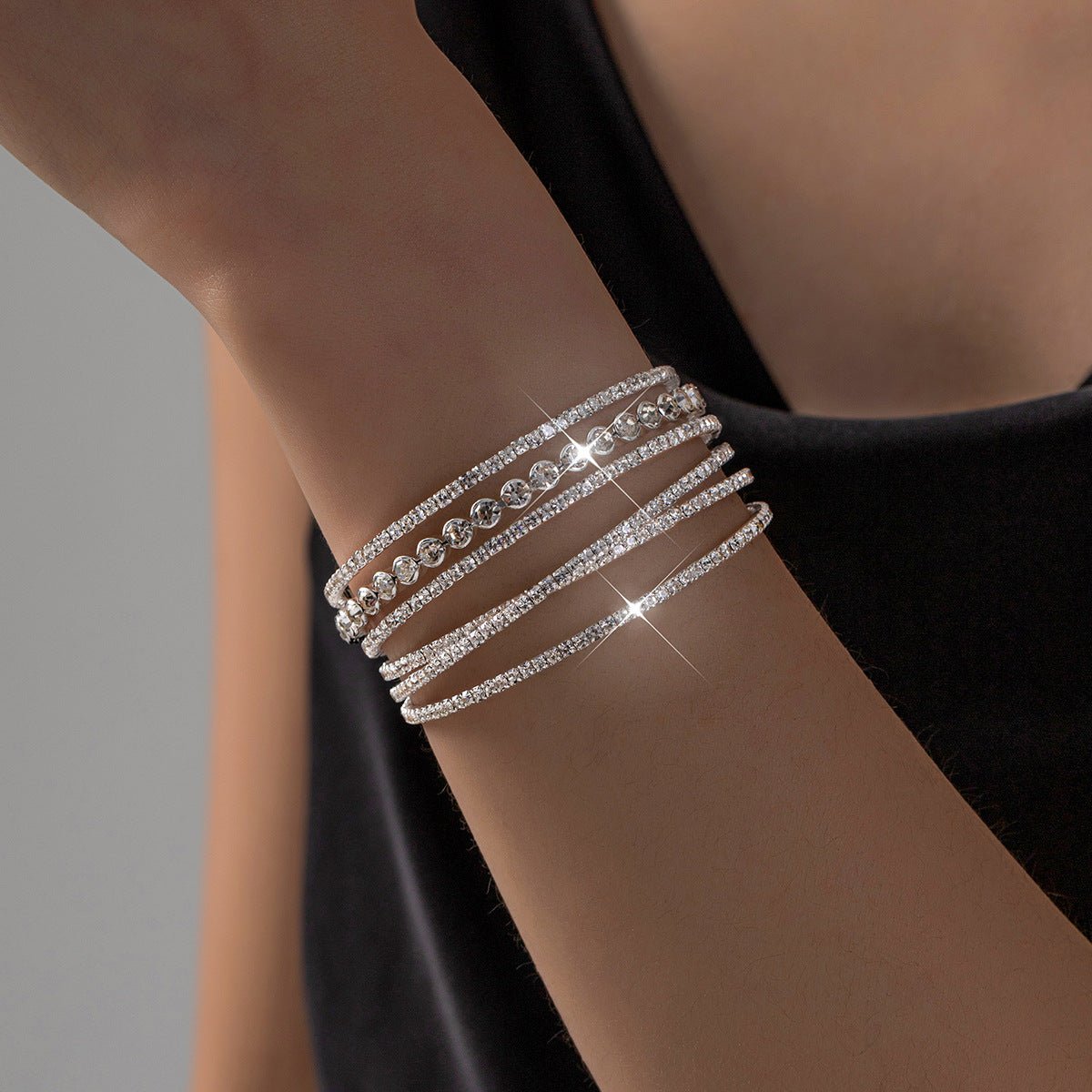 Mariam's Collection MAC184 Fashionable Rhinestone Stretch Diamond Bracelet — main product shot
