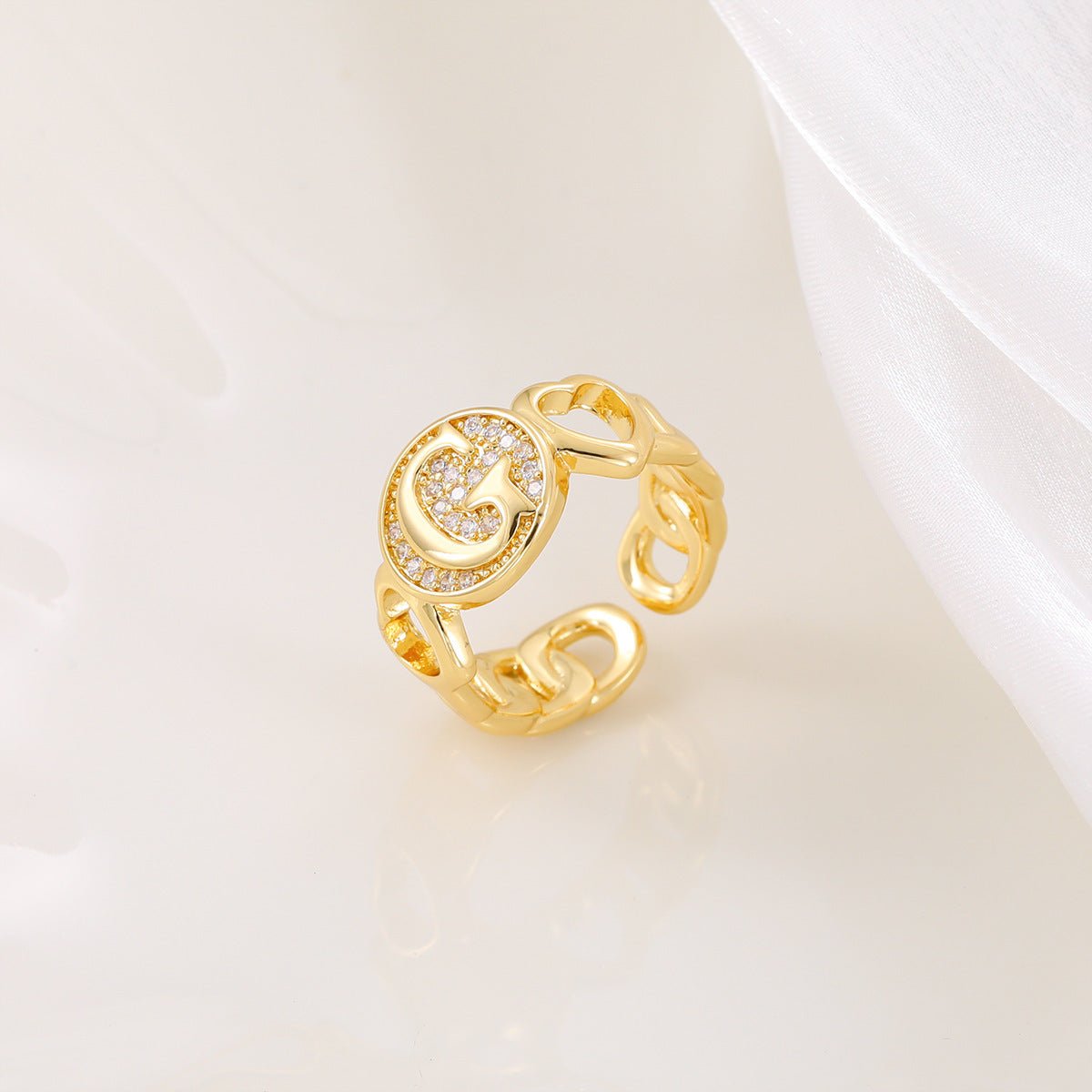 Mariam's Collection MAC186 Copper Set With Zircon 18K Real Gold Love Glossy Letter Ring — detail shot 10