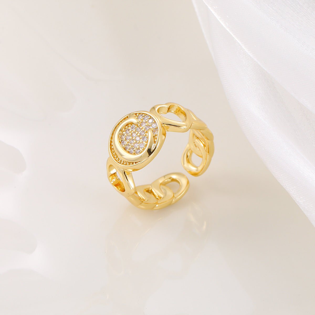 Mariam's Collection MAC186 Copper Set With Zircon 18K Real Gold Love Glossy Letter Ring — detail shot 6