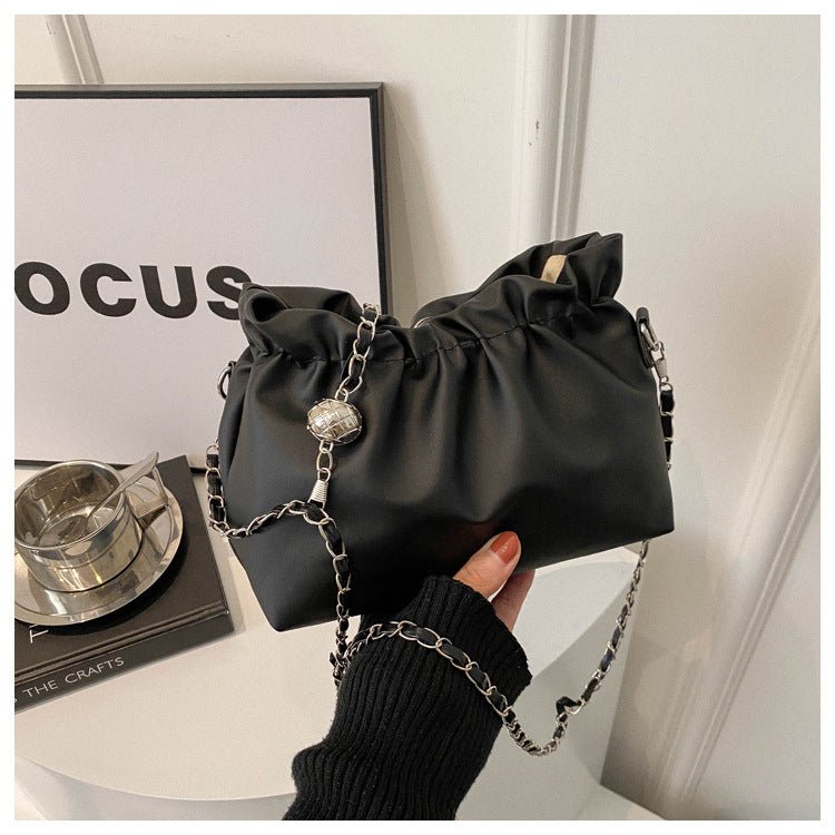 Mariam's Collection Versatile Chain Shoulder Crossbody Pleated Cloud Bag(MAC201) — detail shot 8