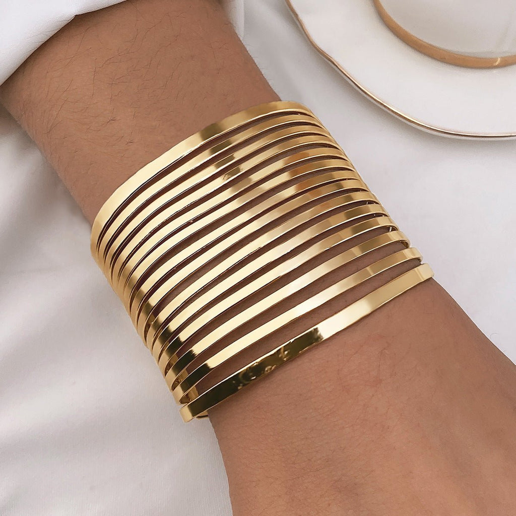 Mariam's Collection Mariam's Collection Bohemian Style Exaggerated Alloy Bracelet(MAC205) — feature highlight