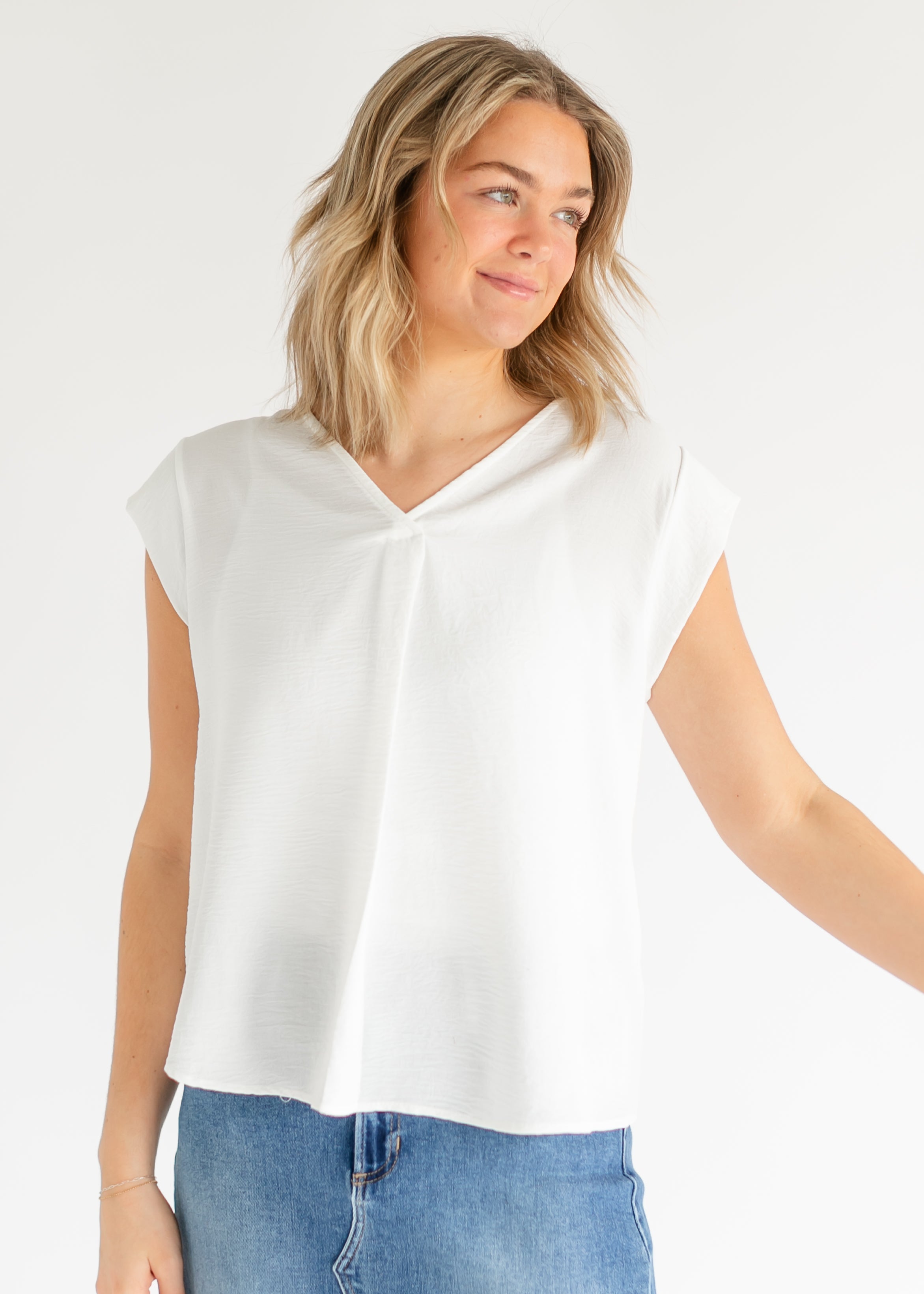 Inherit Co. Madison V-neck Short Sleeve Flowy Top - FINAL SALE — comparison shot
