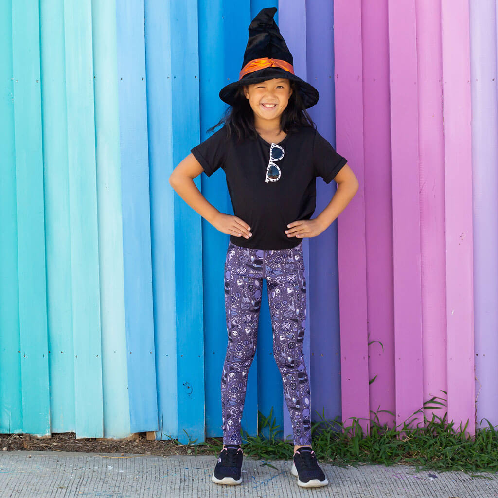 Princess Awesome & Boy Wonder "Witchful Thinking" Magic Leggings with Pockets — construction detail