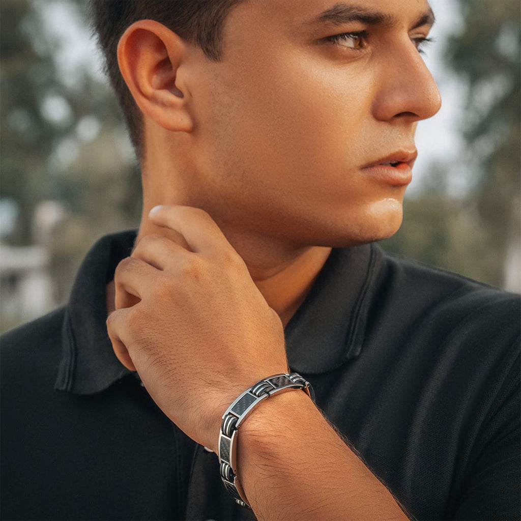 MagnetRX Carbon Fiber Magnetic Bracelet for Men (Silver) — Silver detail
