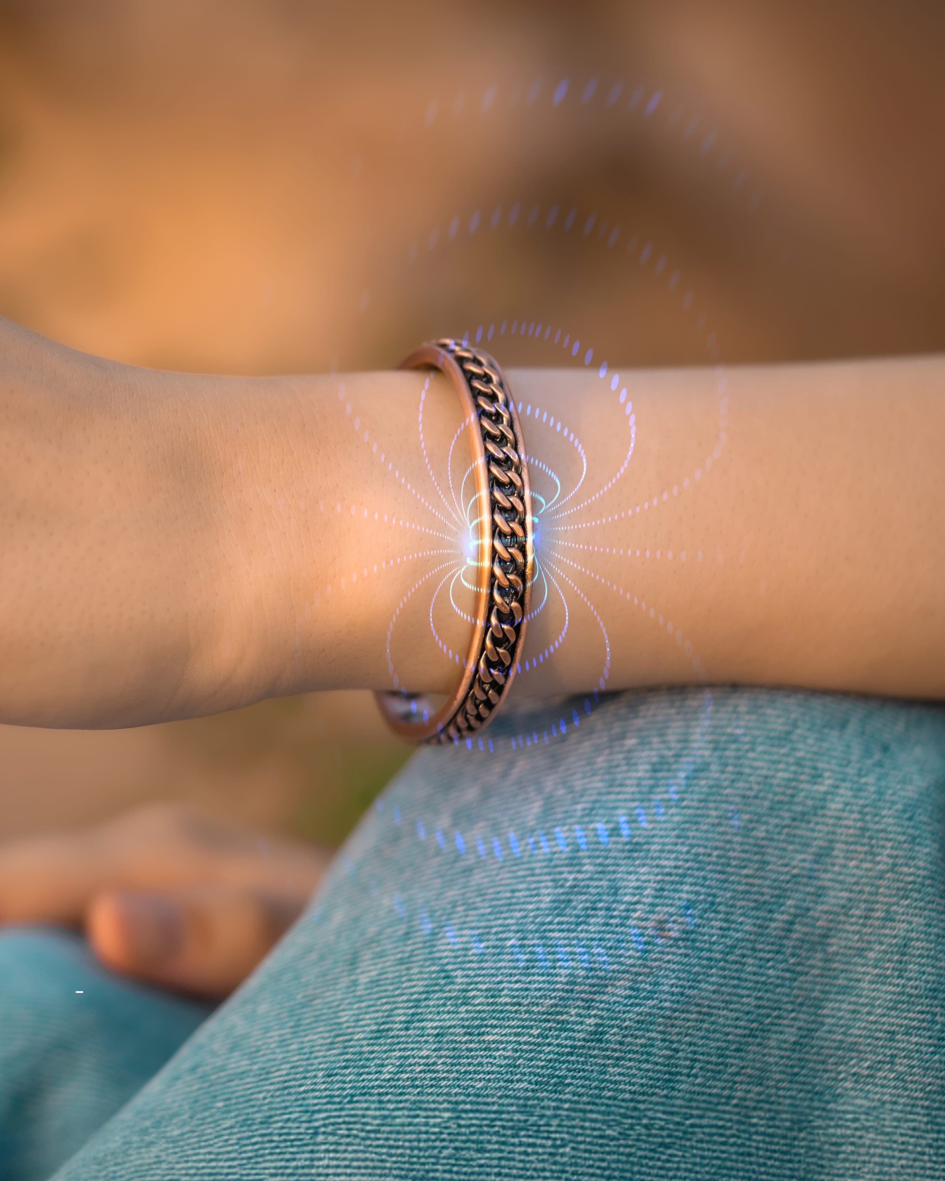 MagnetRX Curb Chain Inlay Copper Cuff Magnetic Therapy Bracelet for Men & Women — construction detail