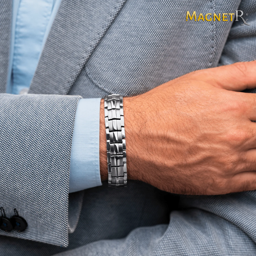 MagnetRX Ultra Strength Magnetic Therapy Bracelet Silver Classic — detail shot 6