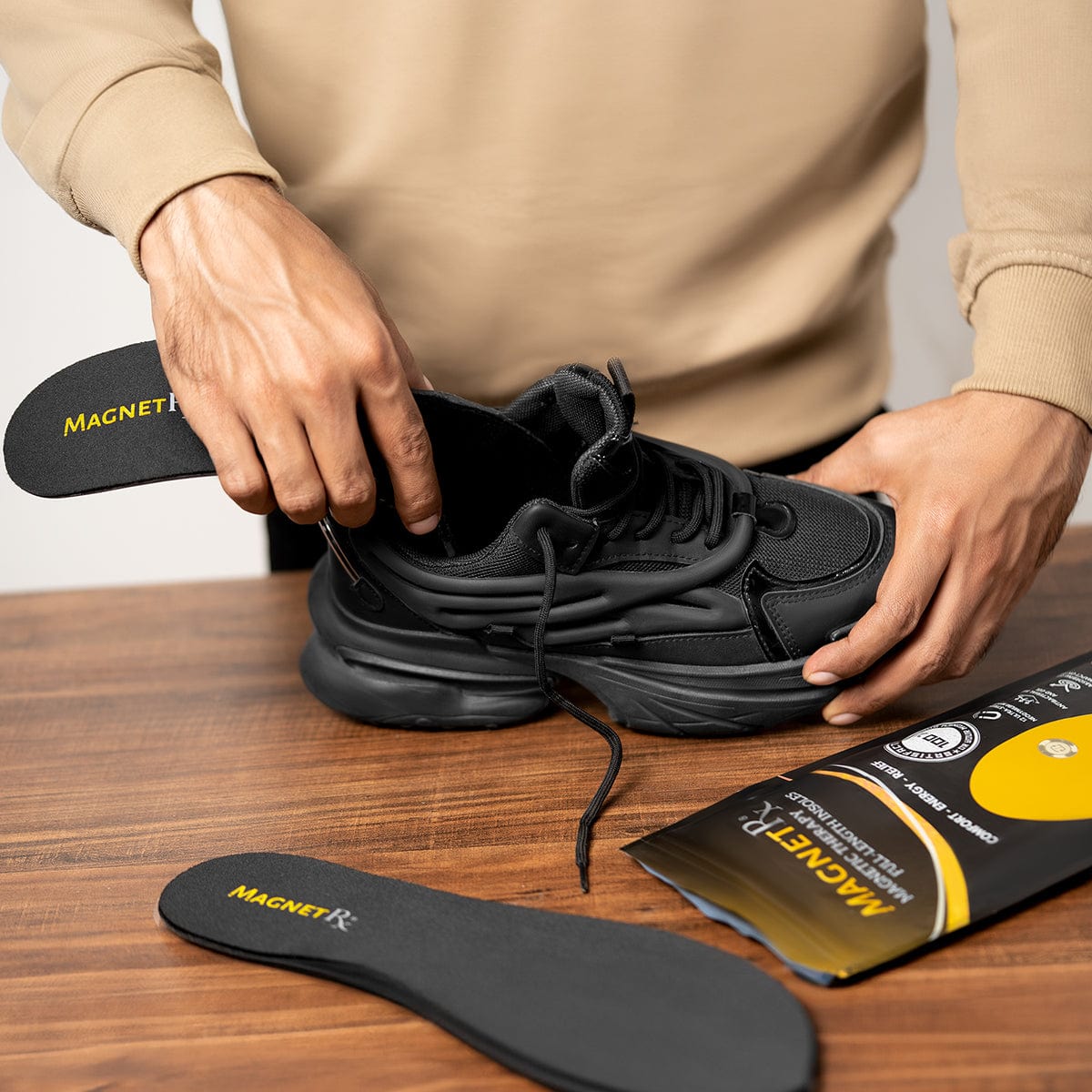 MagnetRX Magnetic Insoles Foot Shoe Inserts with Magnetic Therapy — construction detail