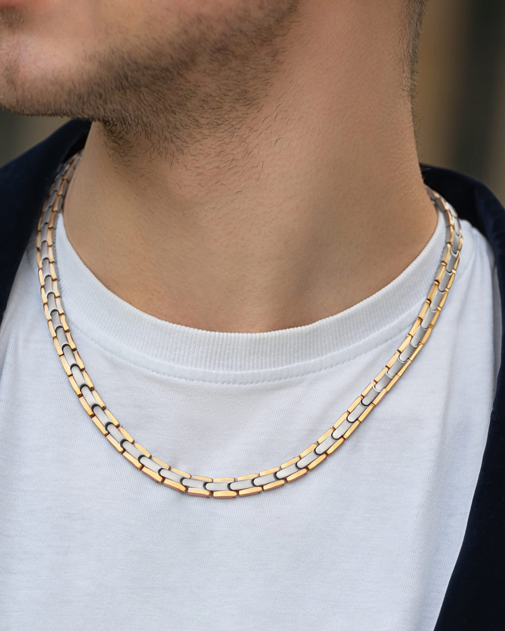 MagnetRX Powerful Silver & Gold Titanium Magnetic Therapy Necklace — detail shot 9