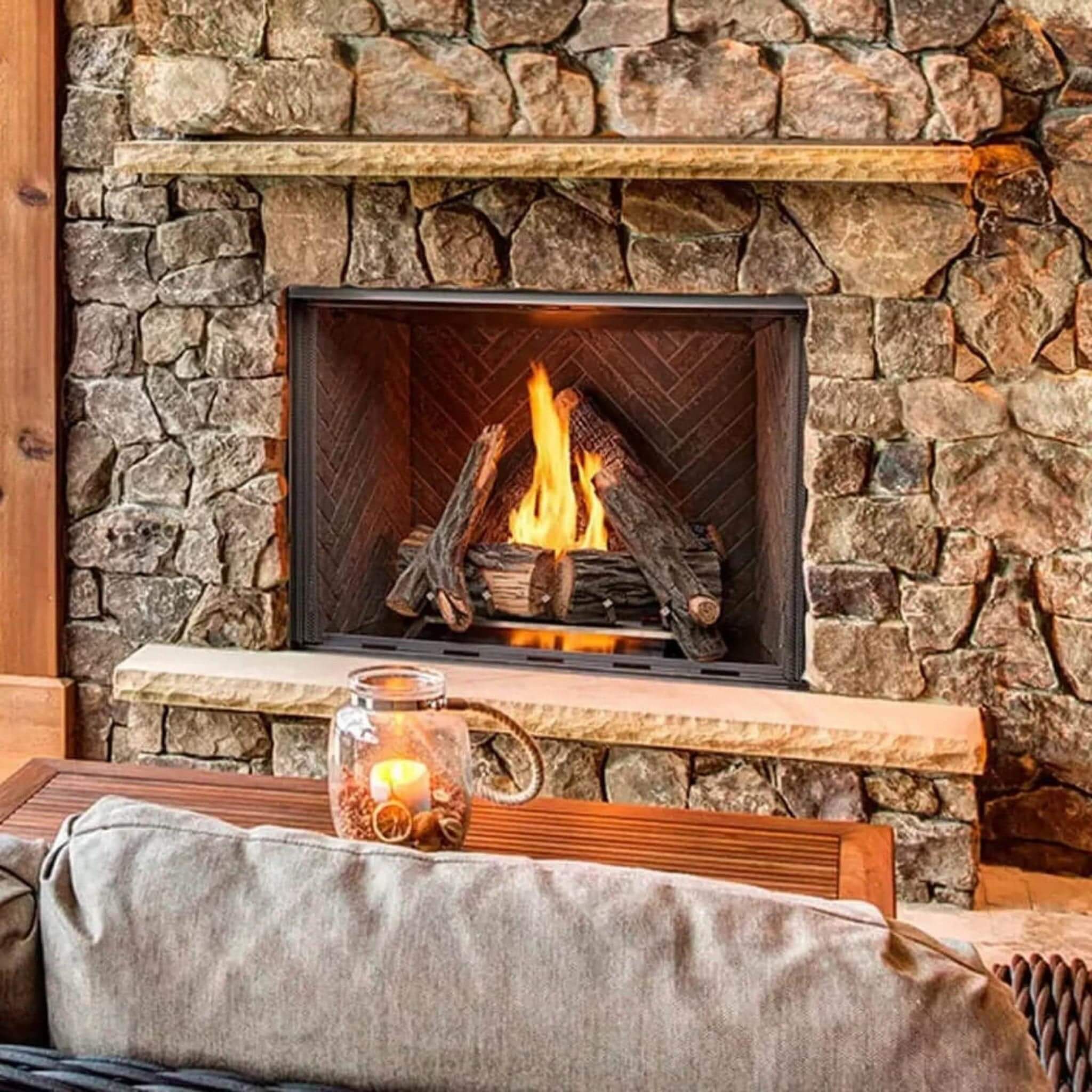Majestic Courtyard 55K BTU 42-Inch Traditional Outdoor Gas Fireplace With Stacked Concrete Refractory [ODCOUG-42TS] (SAK75312