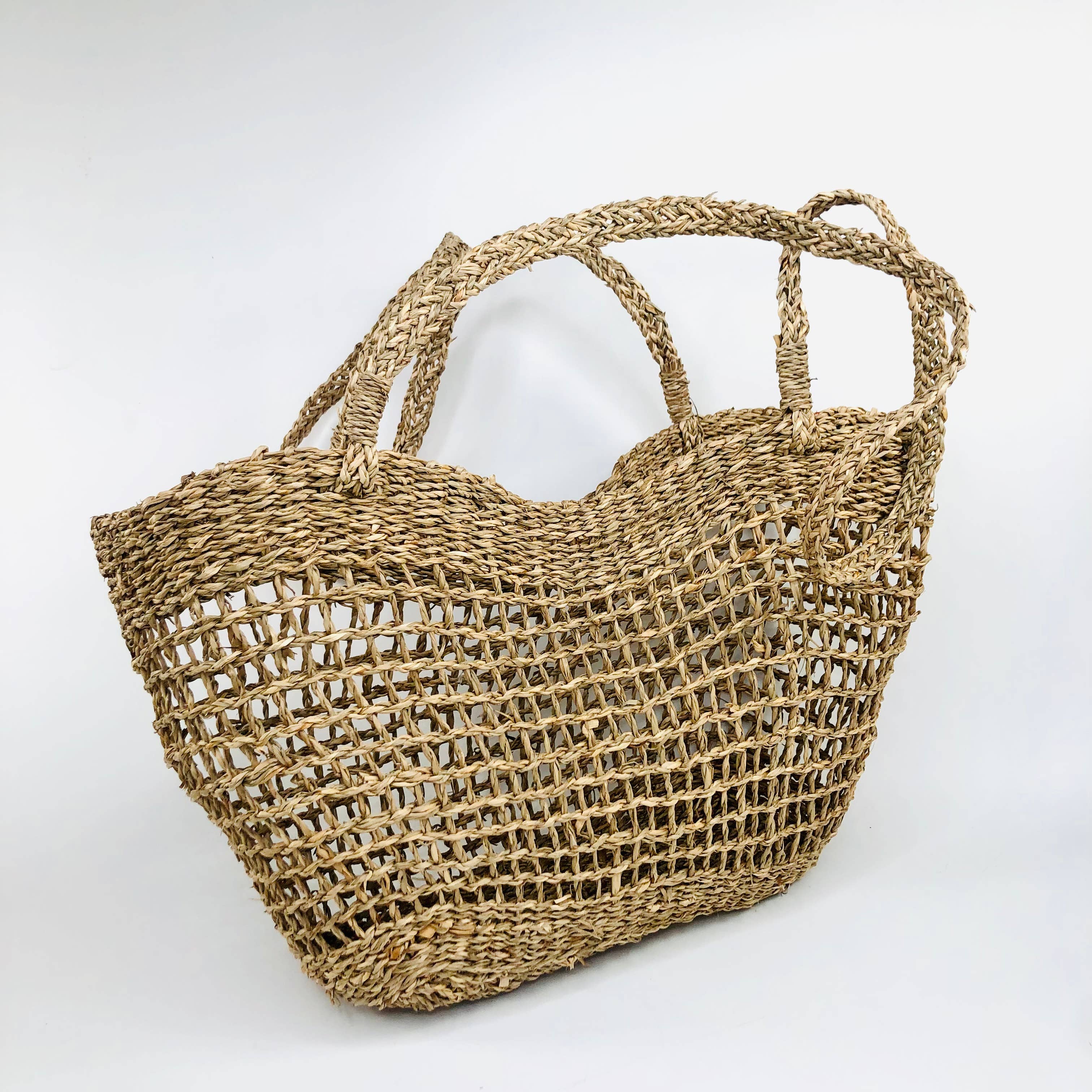 WONENA EcoFreax Market Woven Wicker Shopper Bag — WONENA branding close-up