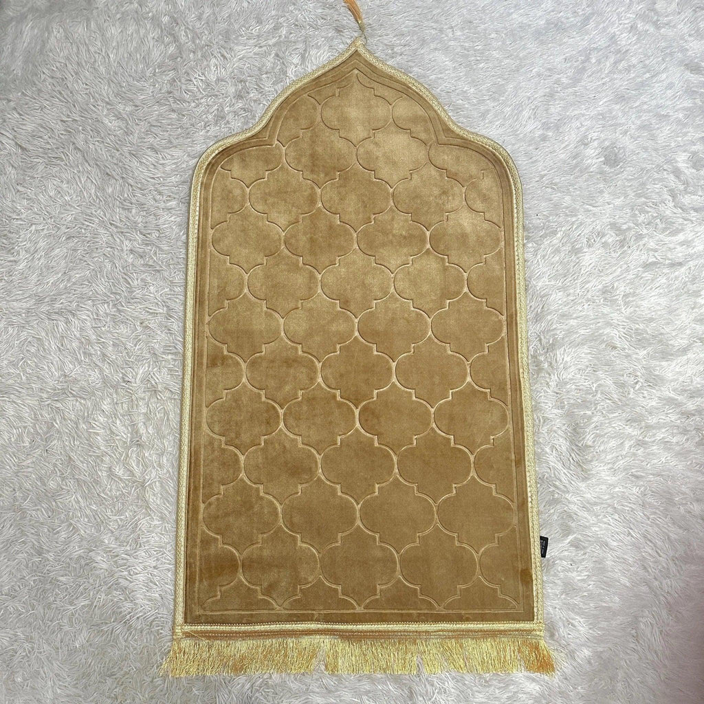 Mariam's Collection Mariam's Collection MC010 Soft Flannel Prayer Mat — product on model