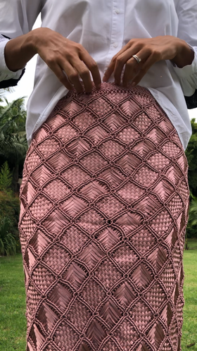 WONENA MENEK · Handmade Macrame Skirt – Lupe