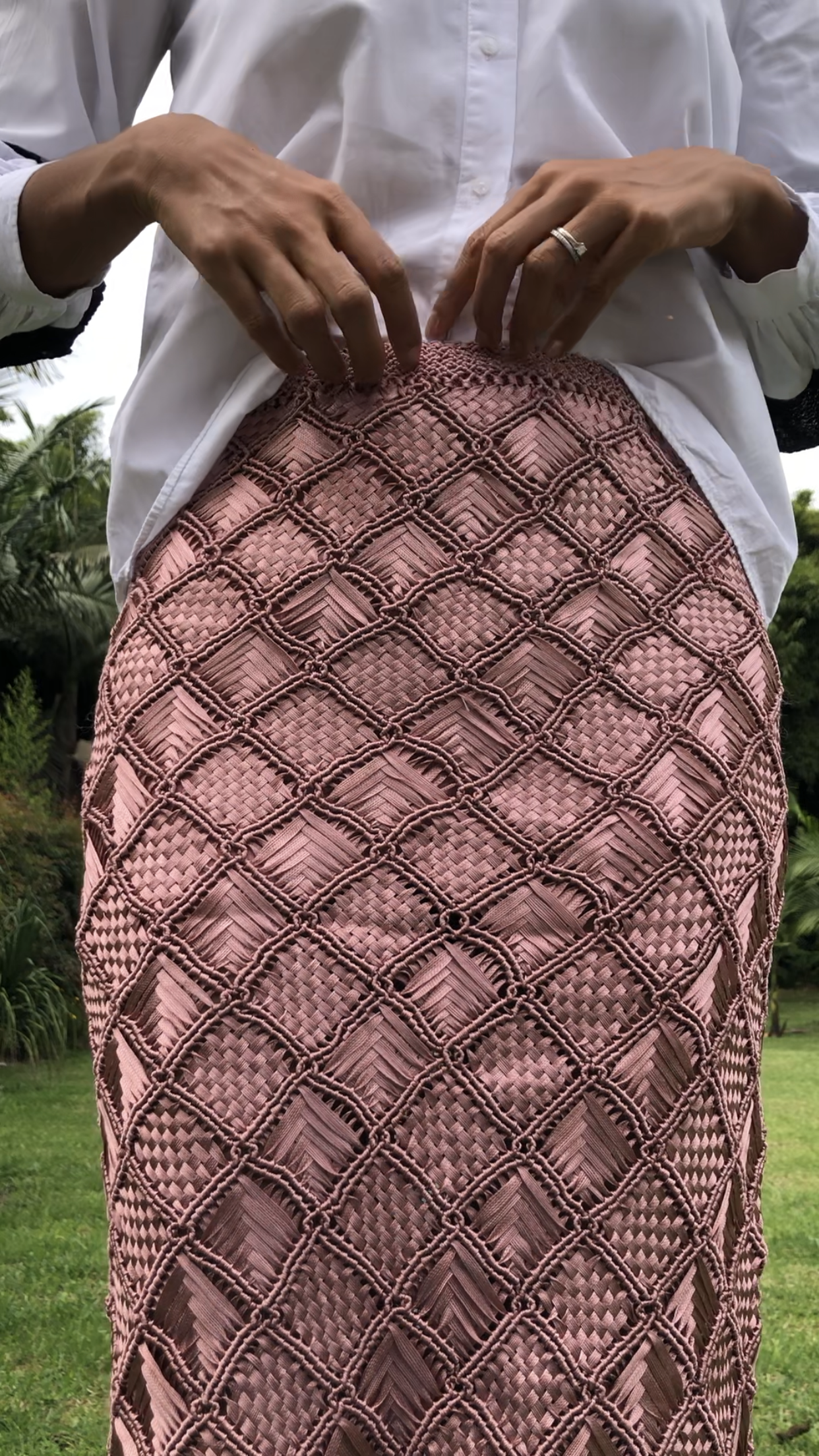 WONENA WONENA MENEK · Handmade Macrame Skirt – Lupe — main product shot