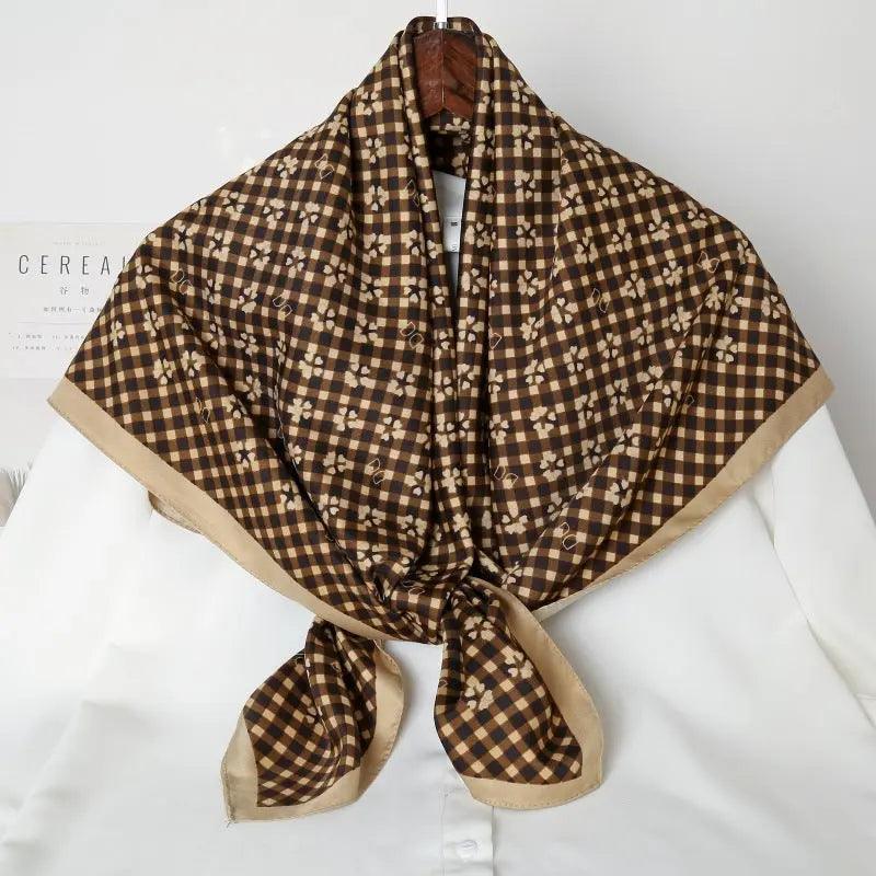 Mariam's Collection Mariam's Collection Scarf Fashion Print Hijab (MH026) — product on model