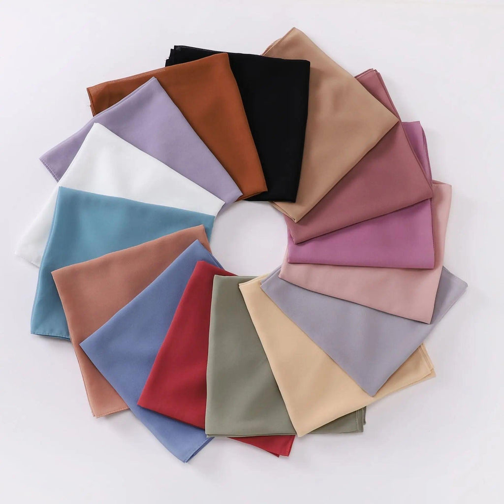 Mariam's Collection Mariam's Collection Pearl chiffon square hijab (MH028) — construction detail