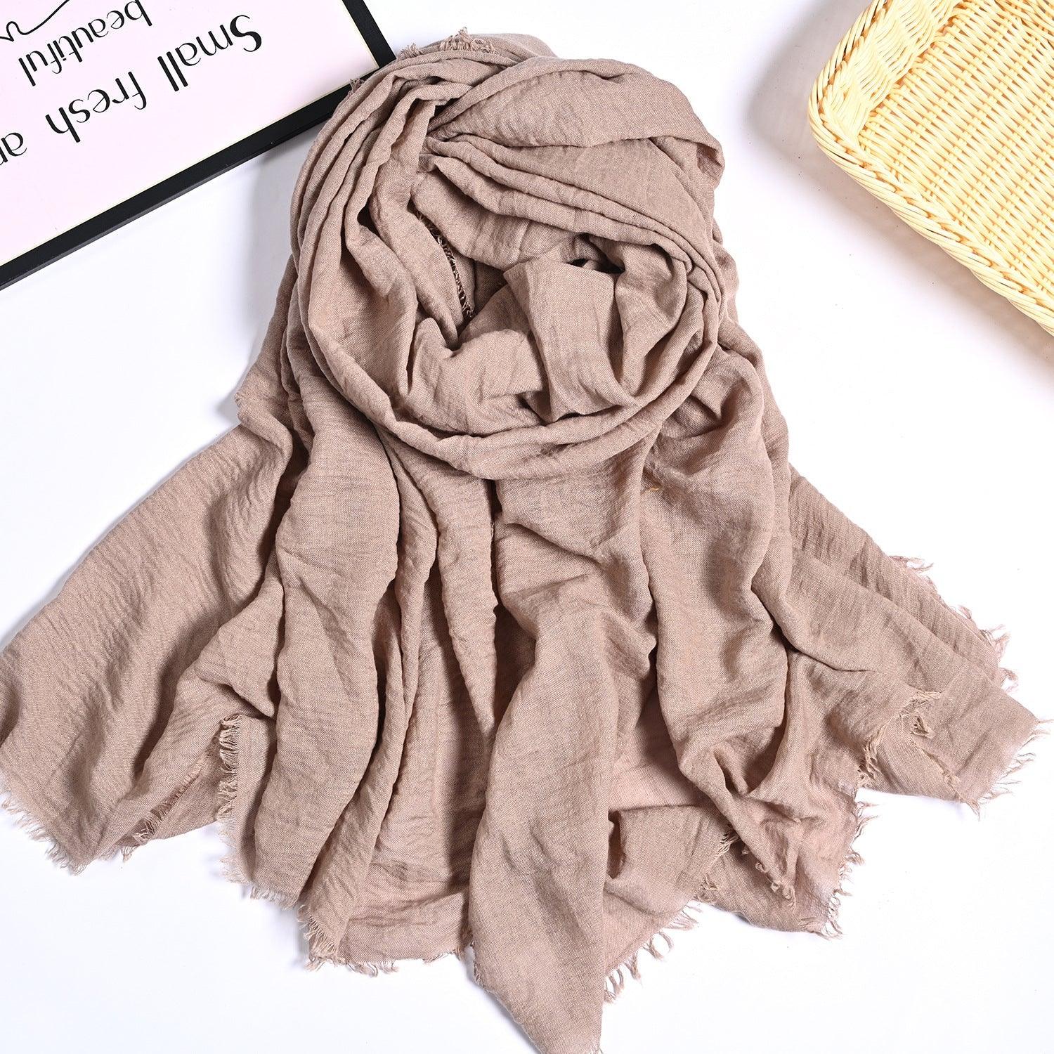 Mariam's Collection Mariam's Collection MH055 Encrypted Bubble Wrinkle Solid Color Hijab — detail shot 10