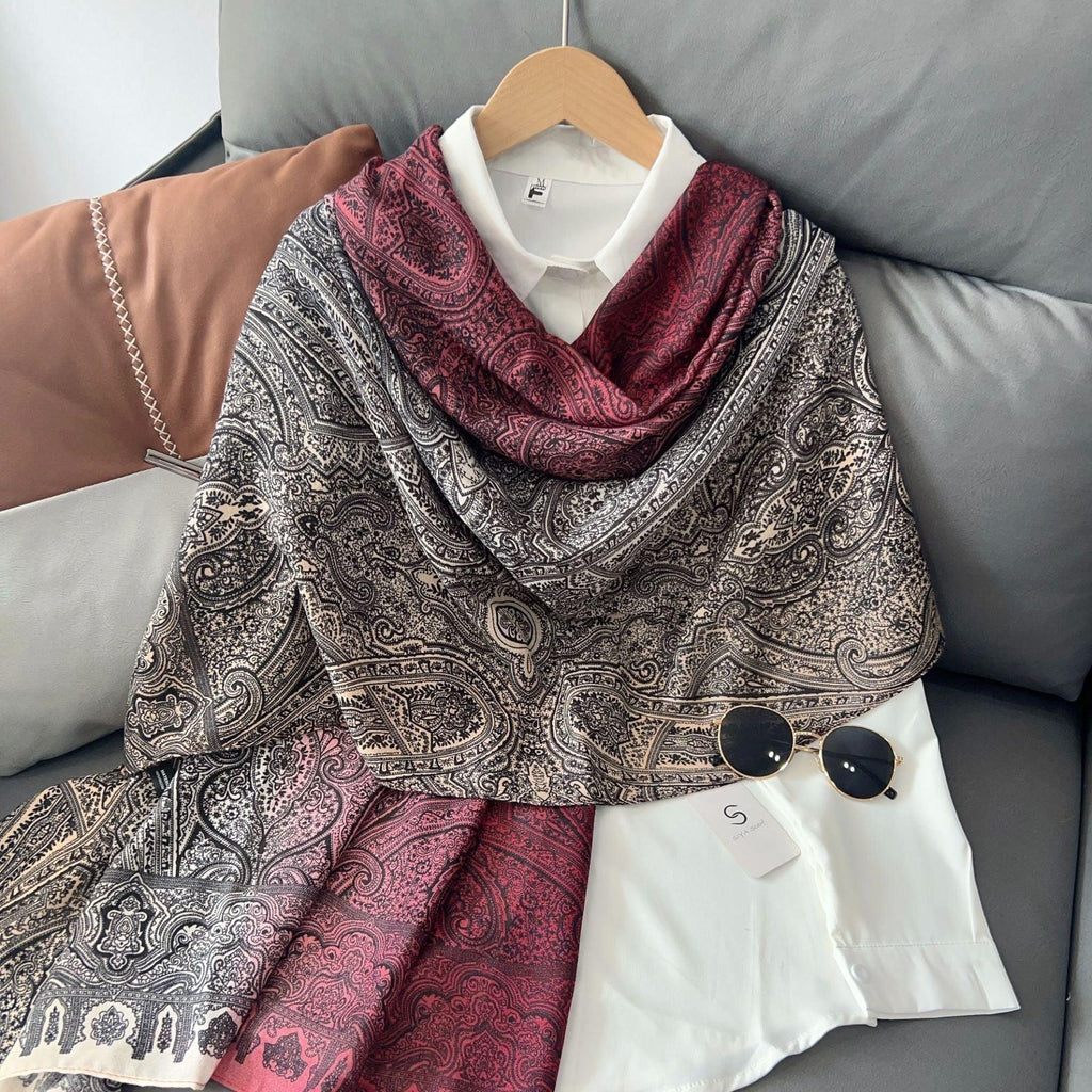 Mariam's Collection Mariam's Collection MH058 Cashew Printed Cotton And Linen Thin Hijab — main product shot