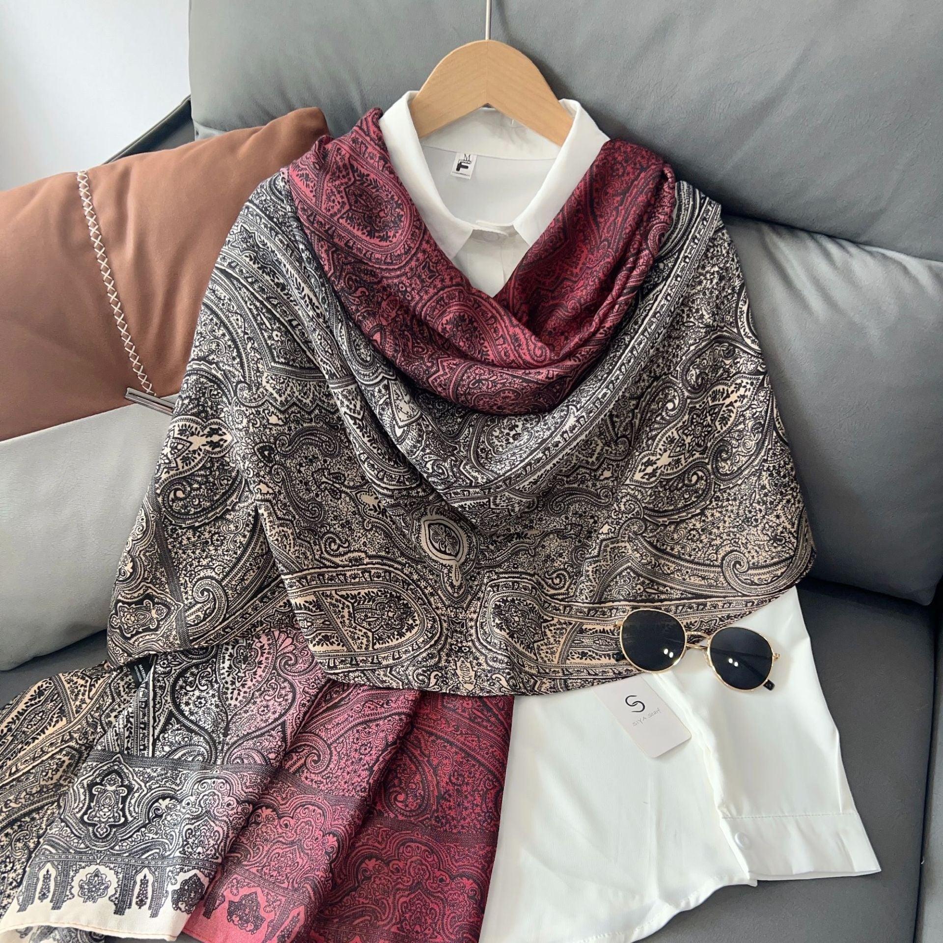 Mariam's Collection Mariam's Collection MH058 Cashew Printed Cotton And Linen Thin Hijab — main product shot