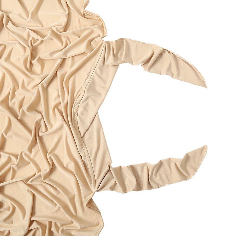 Mariam's Collection Mariam's Collection MH059 Solid Color Single Layer Cross Stretch Hijab — Mariam's Collection branding close-up