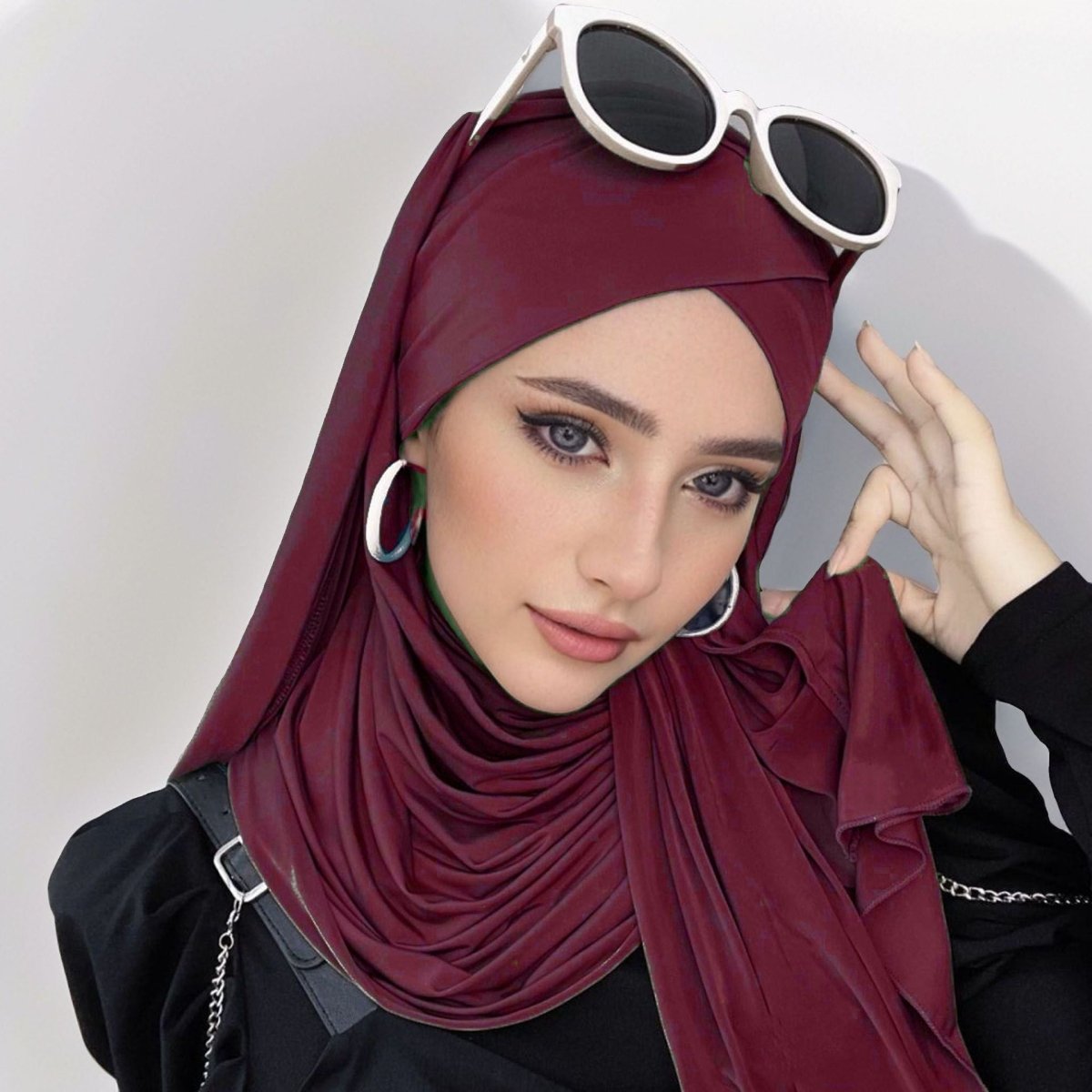 Mariam's Collection Mariam's Collection MH059 Solid Color Single Layer Cross Stretch Hijab — fabric or material detail
