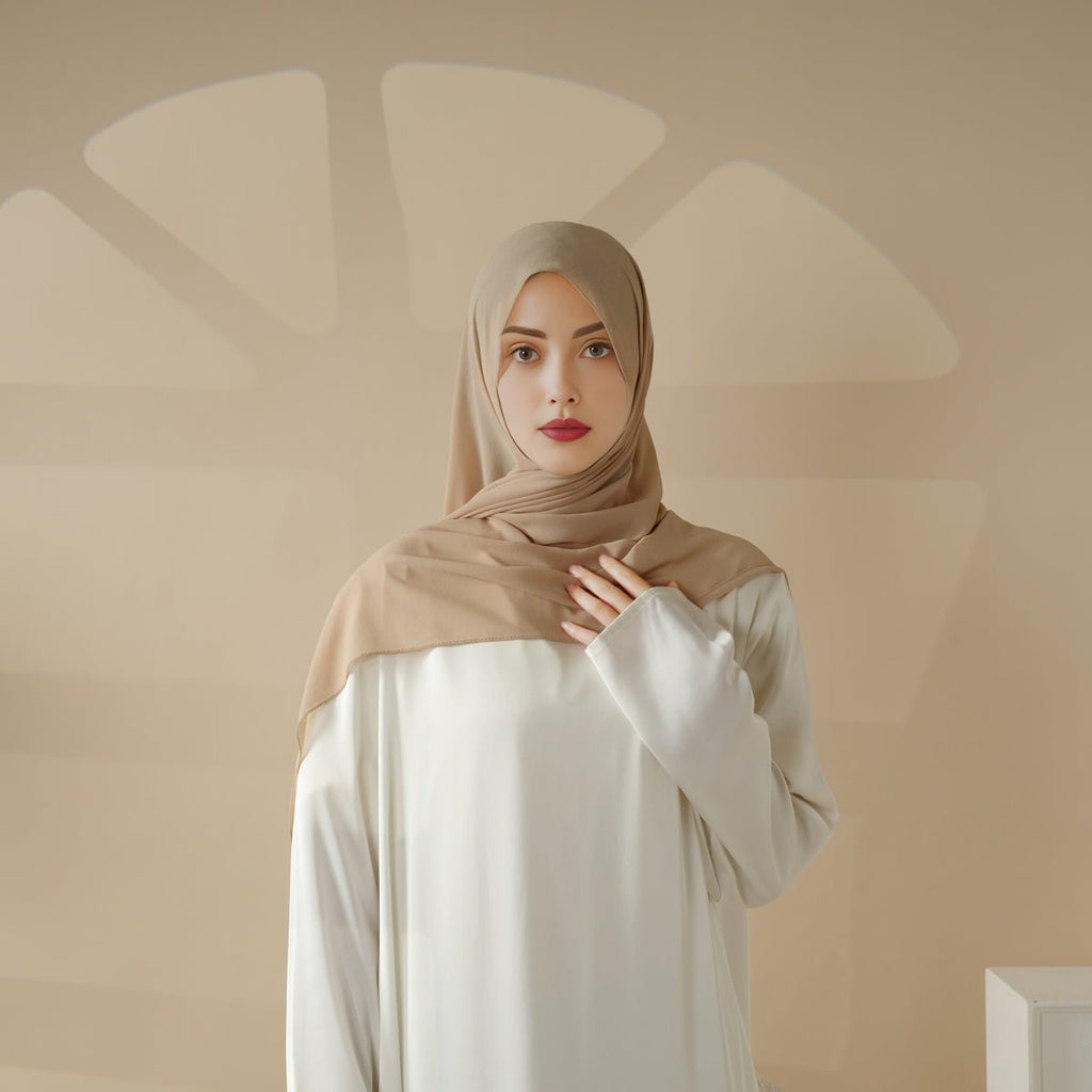 Mariam's Collection Plain Chiffon Shawl, Extra Fine Chiffon Hijab (MH067) — detail shot 6