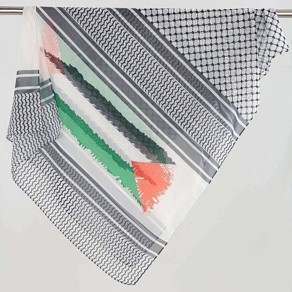 Mariam's Collection Mariam's Collection MH074 Keffiyeh Printed chiffon Hijab — detail close-up