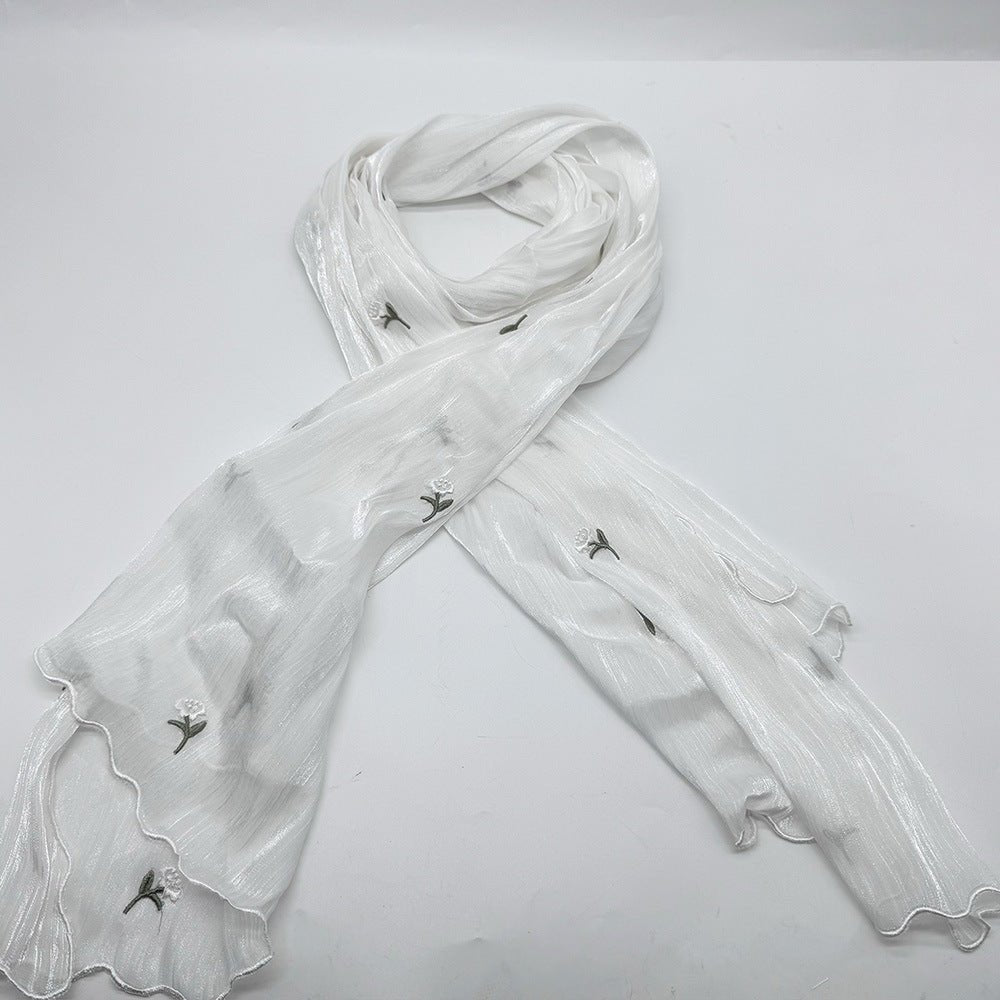 Mariam's Collection Mariam's Collection MH080 Breathable And Cool Crepe Embroidered Hijab — detail shot 8