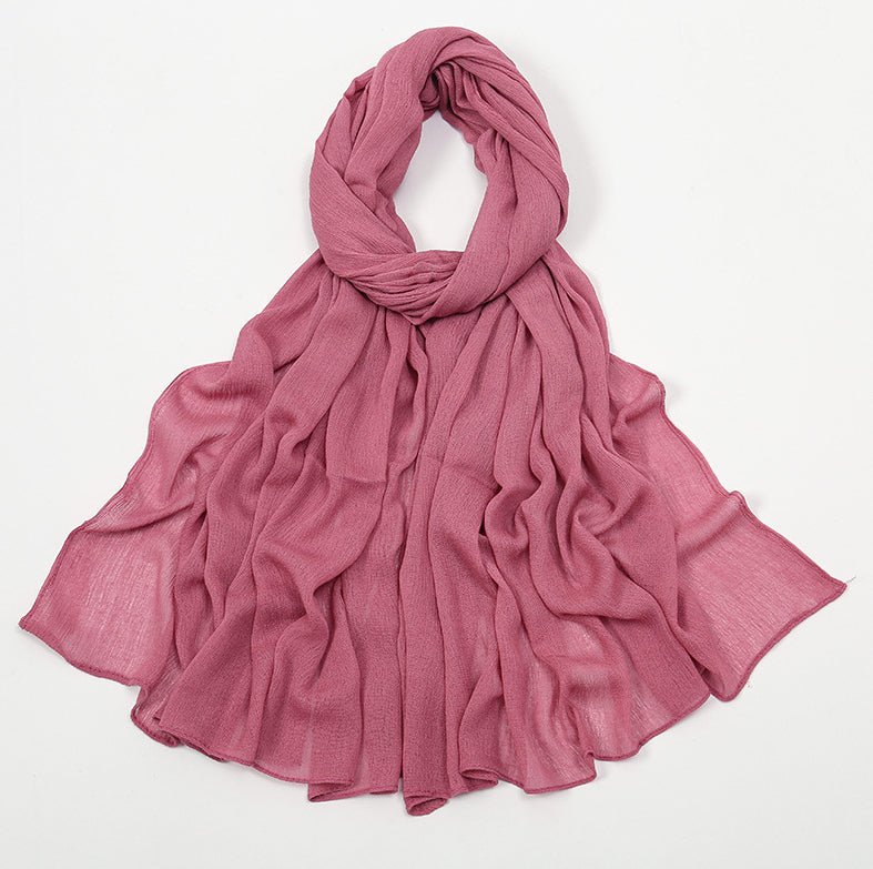 Mariam's Collection MH088 Long curly Rayon Hijab — product on model