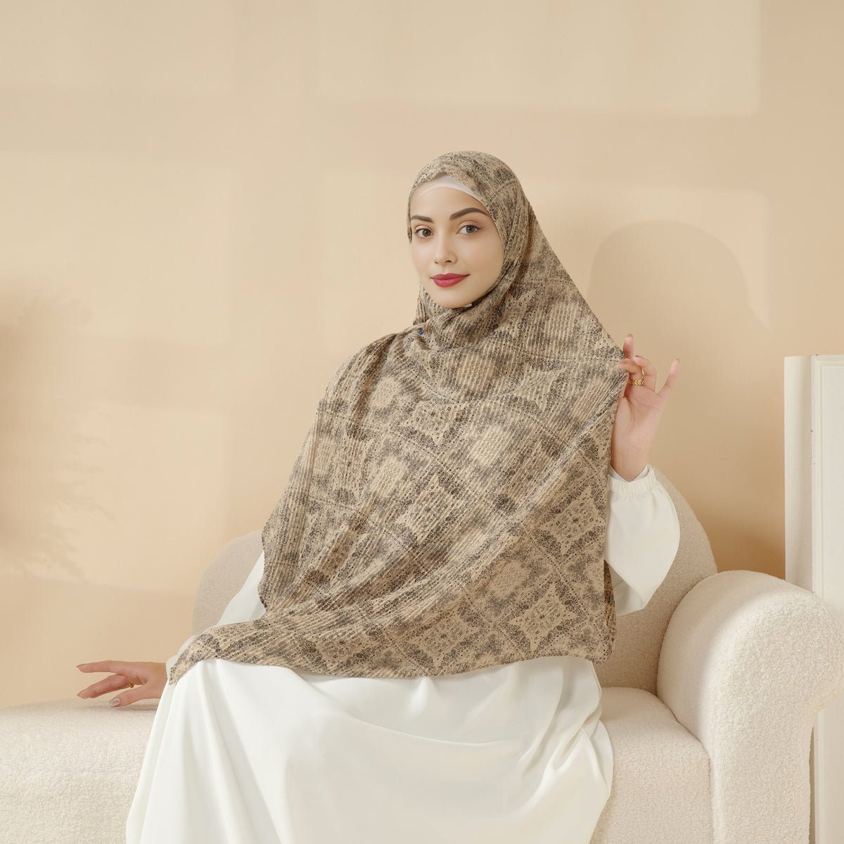 Mariam's Collection Mariam's Collection MH094 Printed Pleated Cotton and Linen Blend Shawl — main product shot