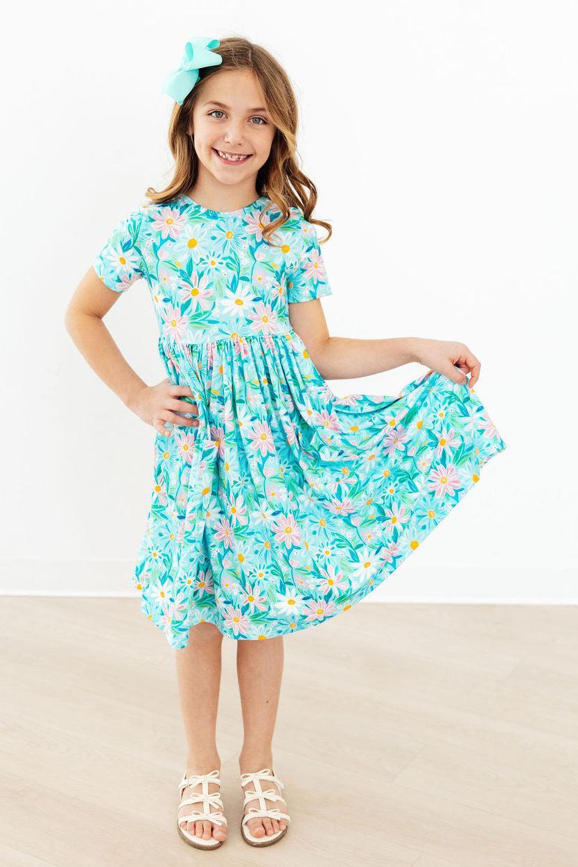 Mila & Rose ® Preppy Daisies S/S Pocket Twirl Dress — detail close-up