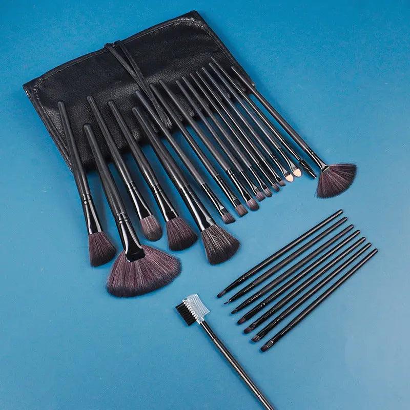 Mariam's Collection Mariam's Collection MMU030 24pcs Premium Cosmetic Makeup Brush Set — lifestyle worn / used context