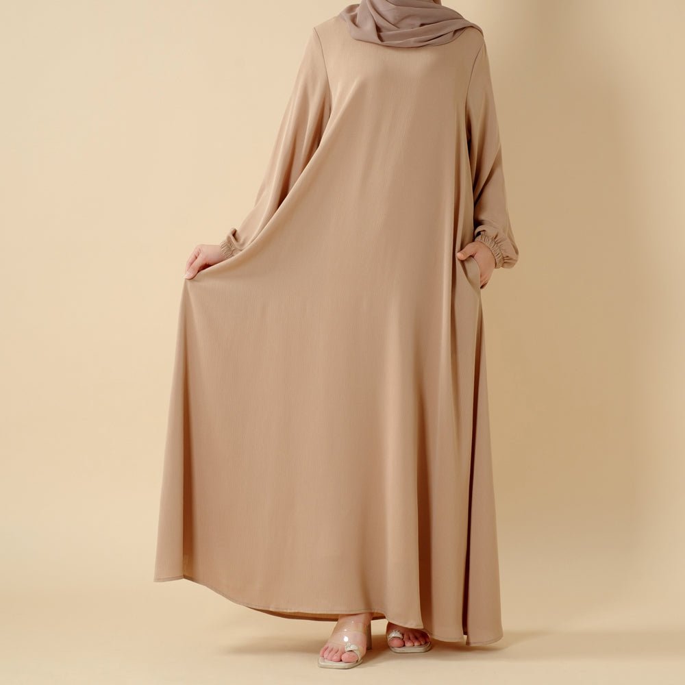 Mariam's Collection Modest Luxury Premium Nida Abaya | Zoom Umbrella Cut Summer Abaya (MA233) — lifestyle worn / used context