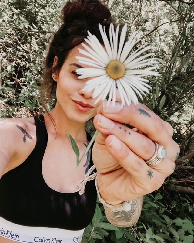 Earth Bands West Virginia — lifestyle context