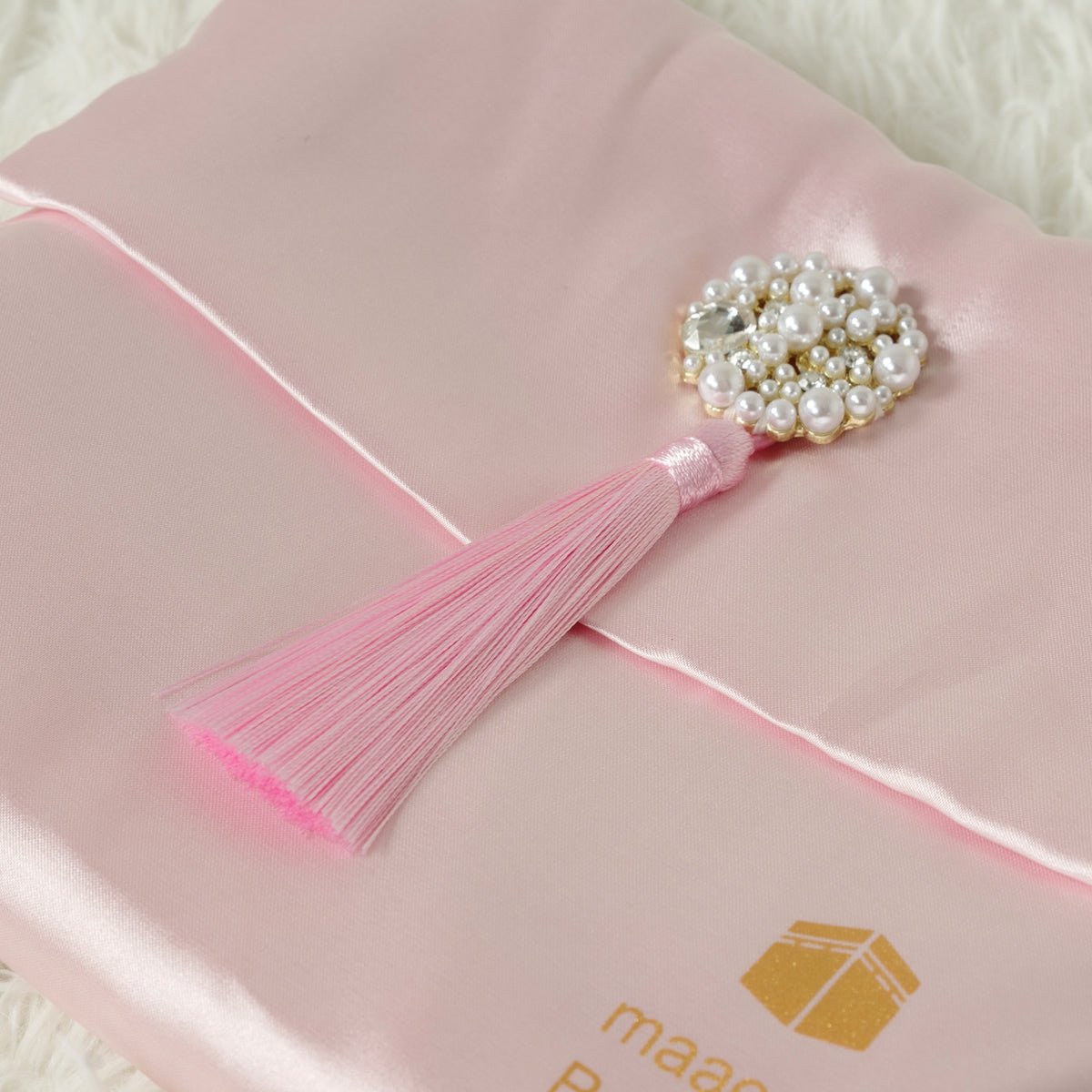 Mariam's Collection Mariam's Collection New Luxury Prayer Mat and Tasbeeh Set (MR056) — size reference