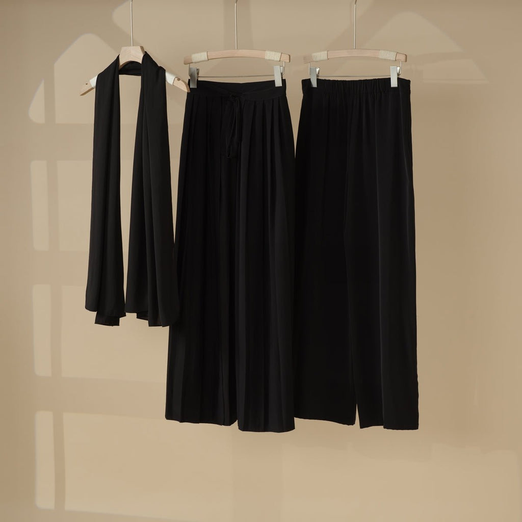Mariam's Collection Pleated Overskirt, Wide-Cut Pants & Matching Hijab Set (MS025) — detail shot 9