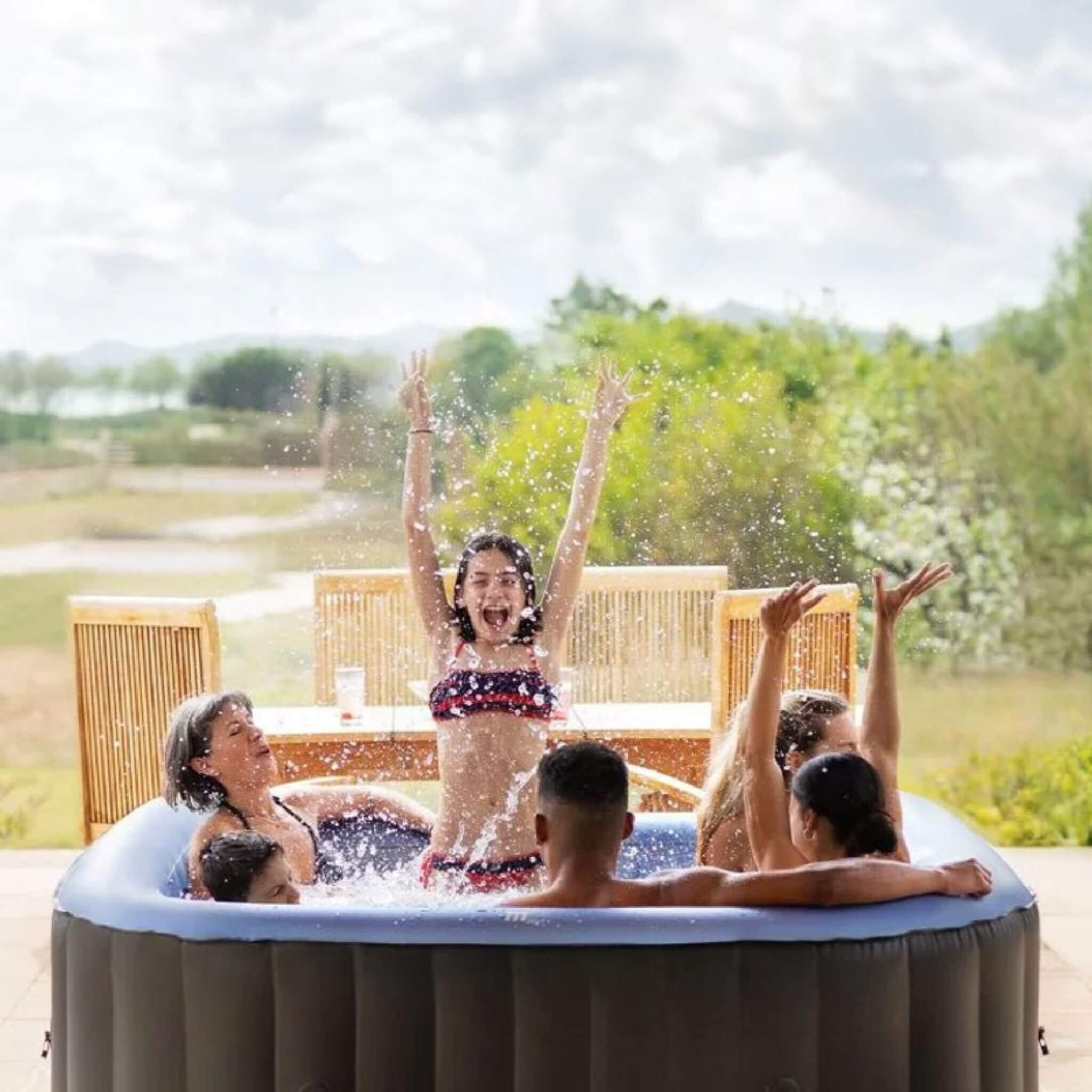 MSpa Tekapo Comfort Series Six-Person Inflatable Square Bubble Spa Hot Tub With 132 Bubble Jets [C-TE062] (SAK80641) – SAKSBY