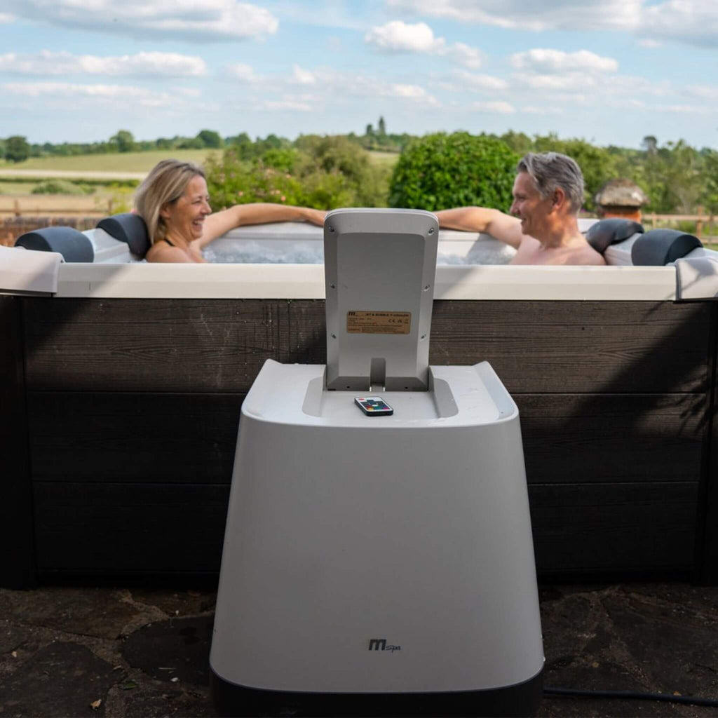 MSpa Oslo Supreme 6-Person 120 Jets Square Spa W/ LED Lights & Integrated App Control [F-OS063W] (SAK93516) – SAKSBY WHOLESAL