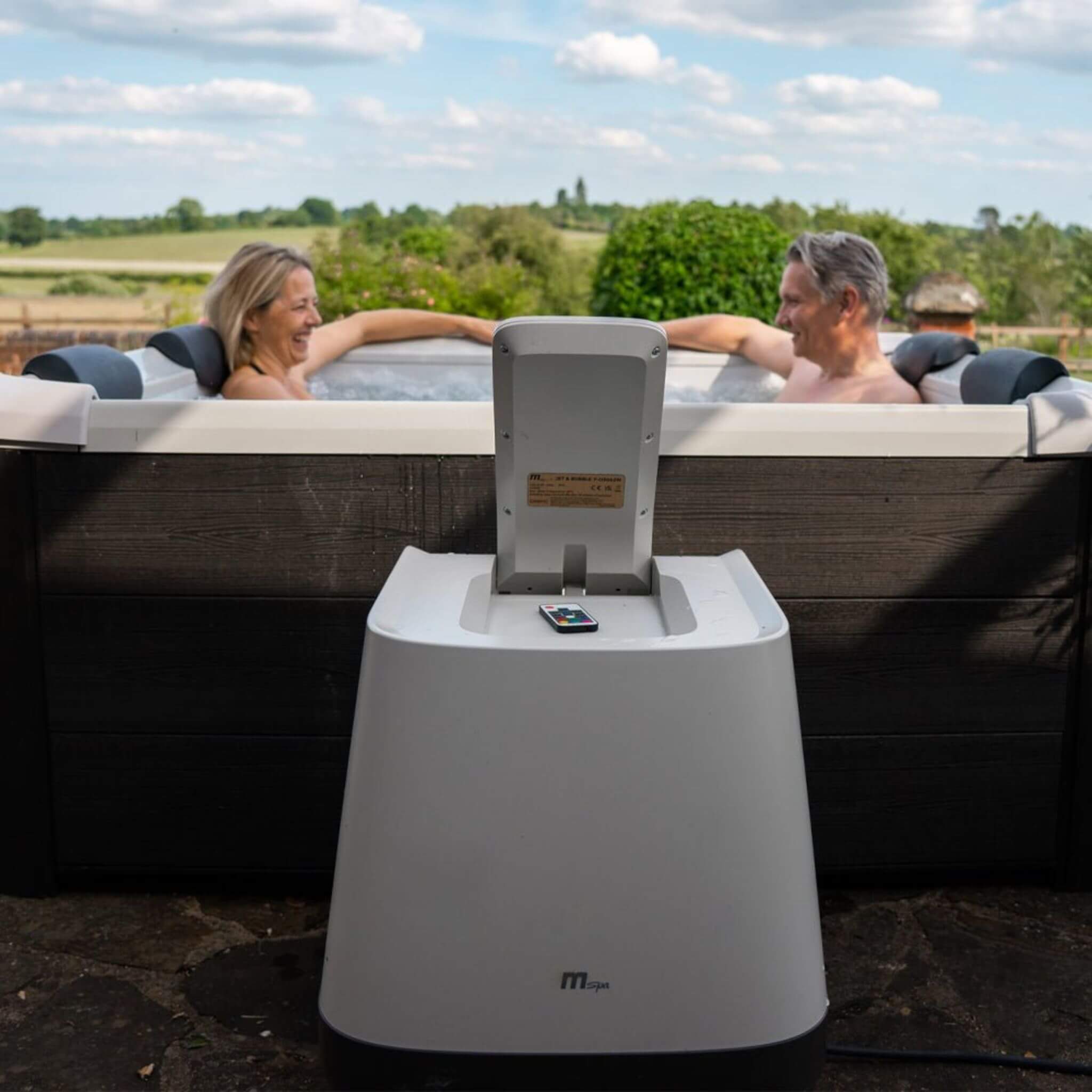 MSpa Oslo Supreme 6-Person 120 Jets Square Spa W/ LED Lights & Integrated App Control [F-OS063W] (SAK93516) – SAKSBY WHOLESAL