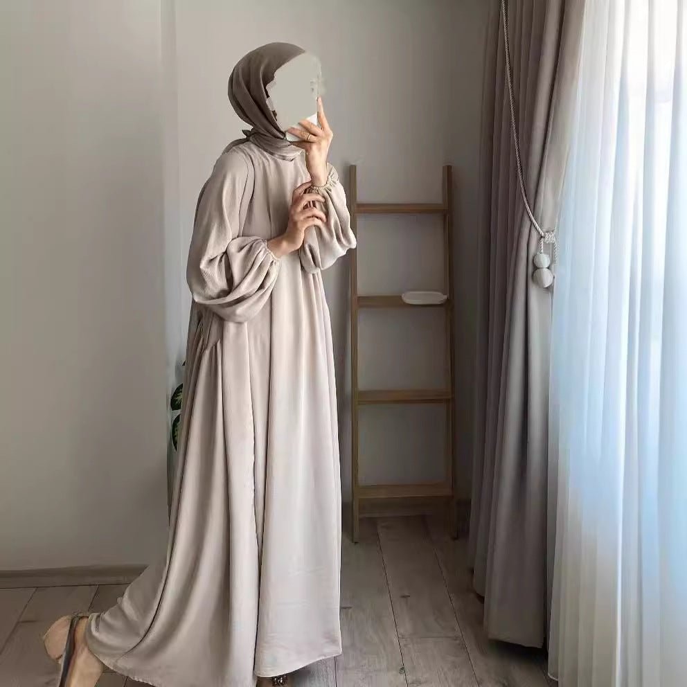 Mariam's Collection Relaxed Fit Lantern Sleeves Crepe Abaya (MA190) — comparison shot