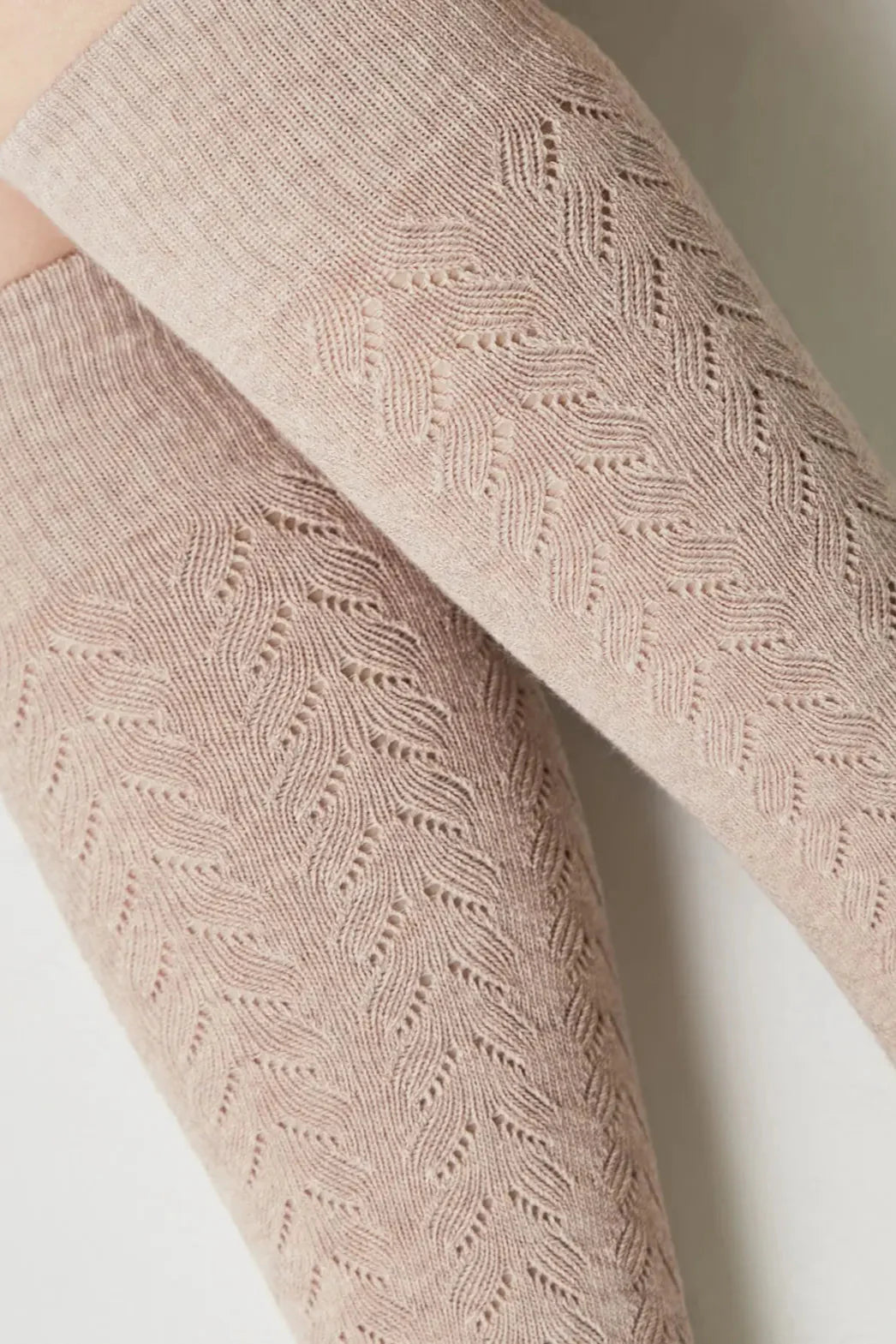 TheRanok.com Cotton Knee Highs Conte Classic 010 - Cotton Blend and Knitted Pattern — side view