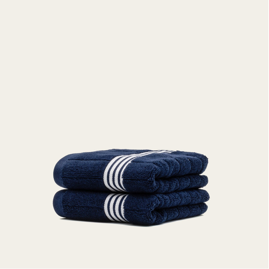 Italic Nautilus Towels — lifestyle context